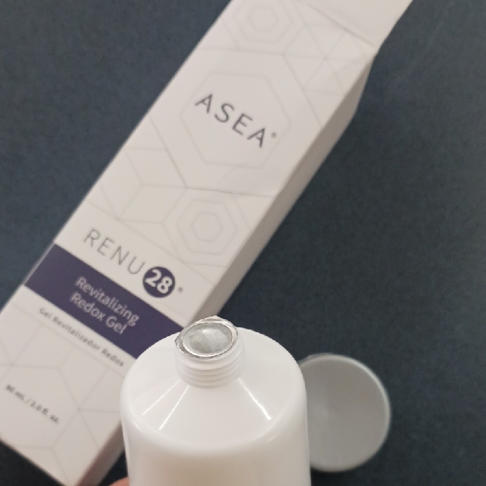 Sea RENU 28 Revitalizing Redox Gel - White - Picture 4 of 4
